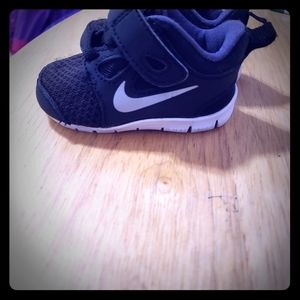 Nike Free 5 size 3